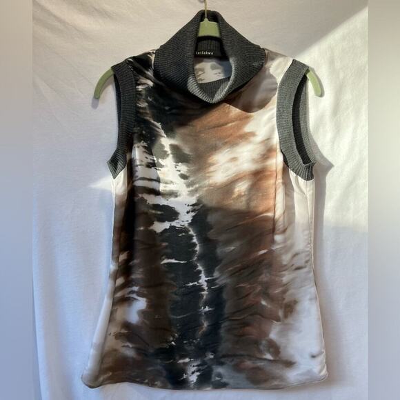 Iris Setlakwe Turtleneck Sleeveless Abstract Blouse P - Picture 1 of 4